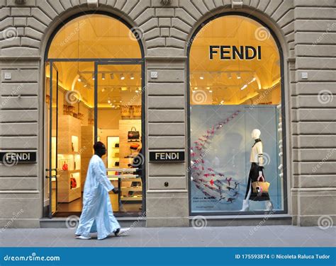 Italian Fashion Designers & Brands: Fendi 